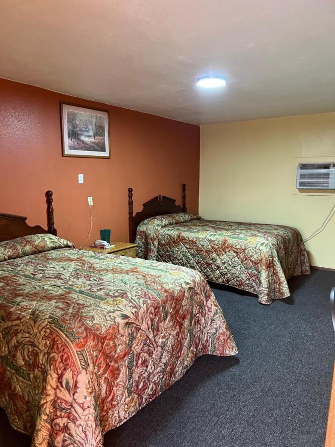 Economy Inn אודסה מראה חיצוני תמונה